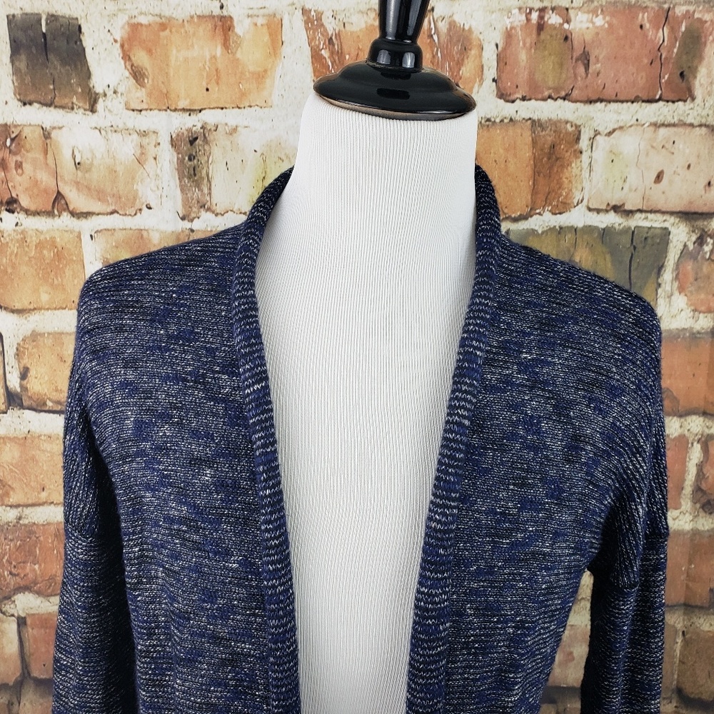 Eileen Fisher Large button-less sweater